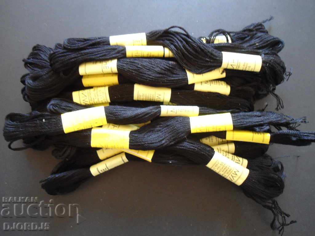 Embroidery threads, MULINE, 20 pieces with price 10.00 BGN | € 5.11 Embroidery threads, MULINE, 20 pieces with price 10.00 BGN | € 5.11