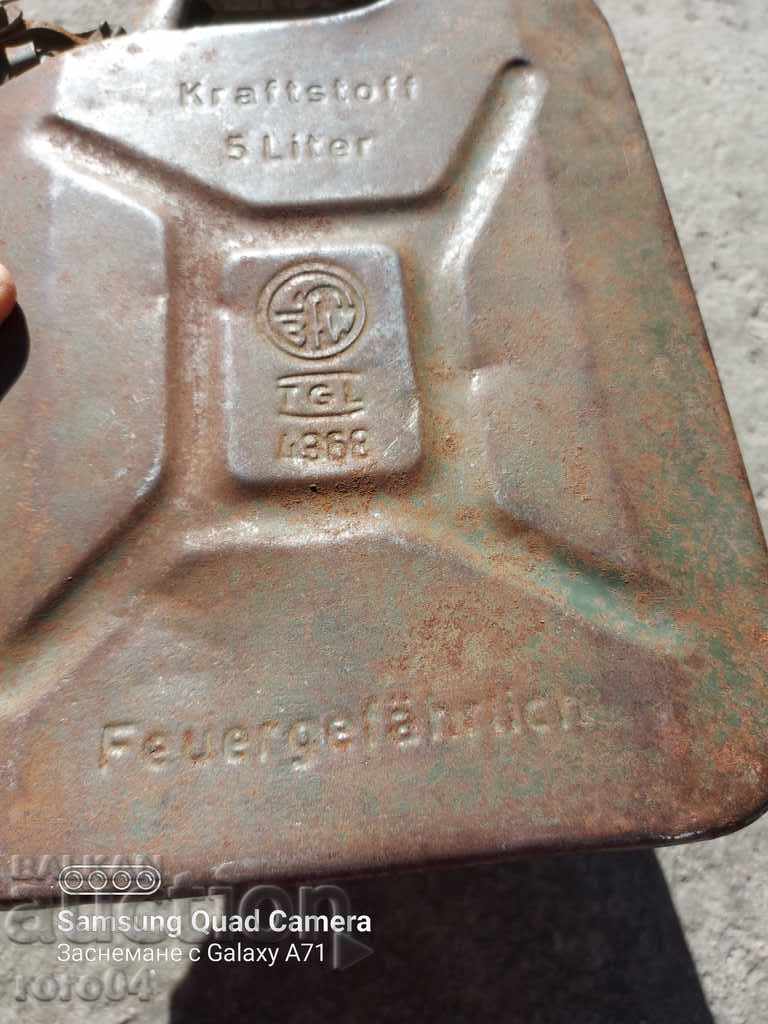 GERMAN TUBE - SMALL - WW II with price 45.00 BGN | € 23.01 GERMAN TUBE - SMALL - WW II with price 45.00 BGN | € 23.01