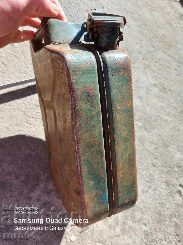 GERMAN TUBE - SMALL - WW II - 6 GERMAN TUBE - SMALL - WW II - 6