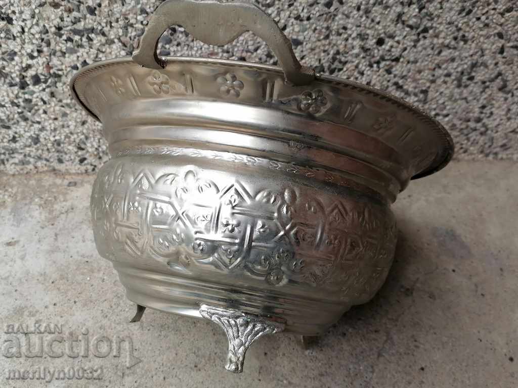 Auction Decorative brass dish fruit bowl basin brazier basket Auction Decorative brass dish fruit bowl basin brazier basket