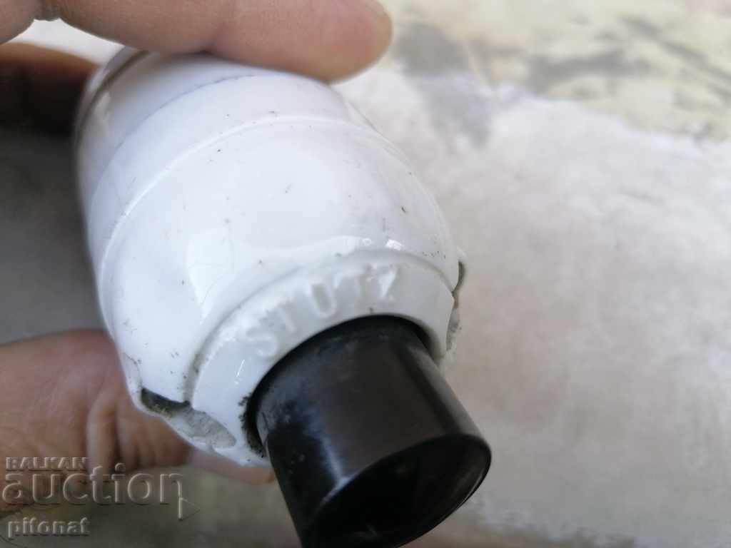 Old porcelain automatic fuse STOTZ with price € 20.00 | 39.12 BGN