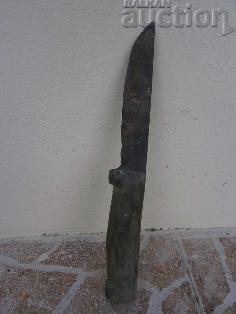 cuțit antic cu preț 21.00 BGN | € 10.74