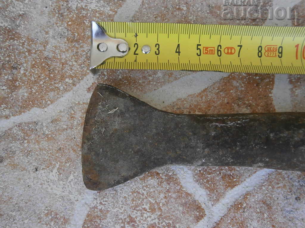 An old maid of honor, a bitch, a gourd, a gauntlet, a wrought iron with price 21.00 BGN | € 10.74 An old maid of honor, a bitch, a gourd, a gauntlet, a wrought iron with price 21.00 BGN | € 10.74