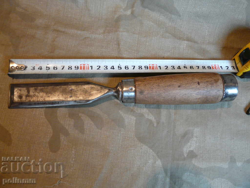 Quality solid chisel - 10 with price 30.00 BGN | € 15.34 Quality solid chisel - 10 with price 30.00 BGN | € 15.34