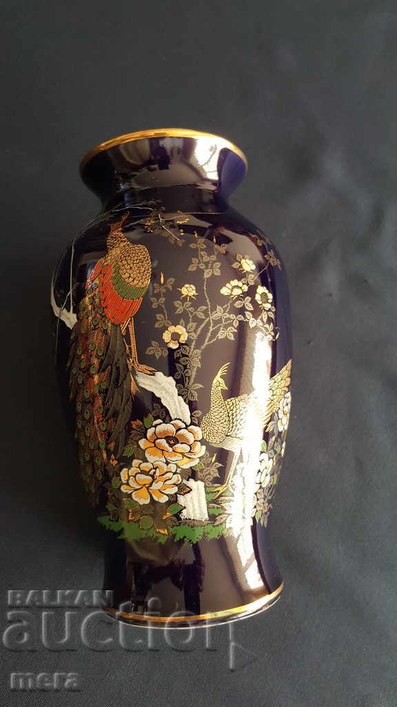 Porcelain hand-painted vase