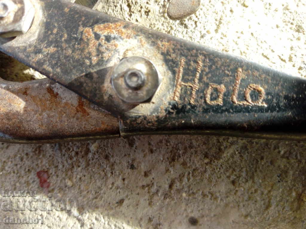 Delivery of American sheet metal shears Delivery of American sheet metal shears