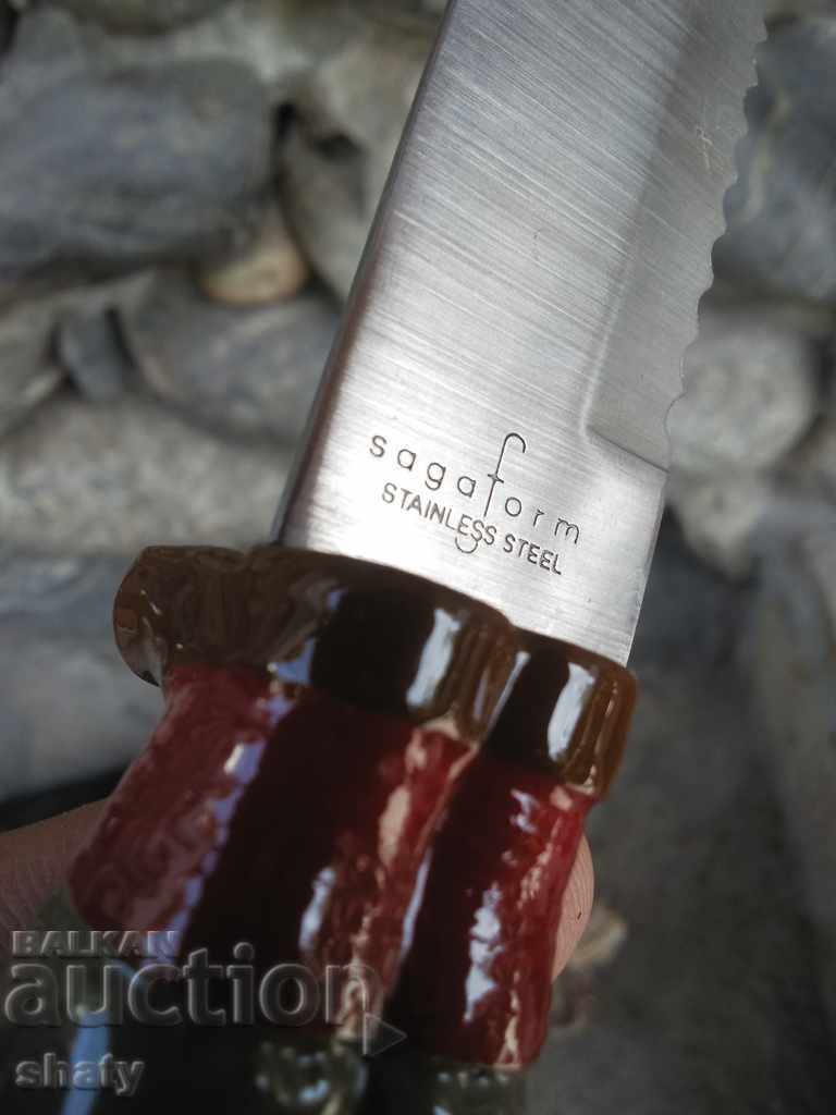 Delivery of Barbecue knife and fork. Christmas turkey set. Delivery of Barbecue knife and fork. Christmas turkey set.