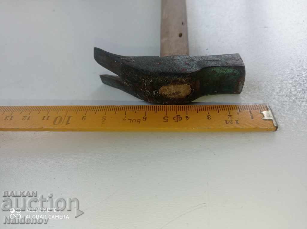 Auction An old hammer from Soca shoemaker Auction An old hammer from Soca shoemaker