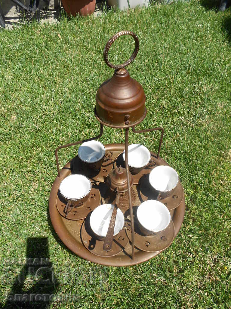 Turkish porcelain cups for coffee with price 200.00 BGN | € 102.26 Turkish porcelain cups for coffee with price 200.00 BGN | € 102.26