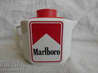 Рекламна кана - чайник Marlboro порцелан WADE PDM Англия