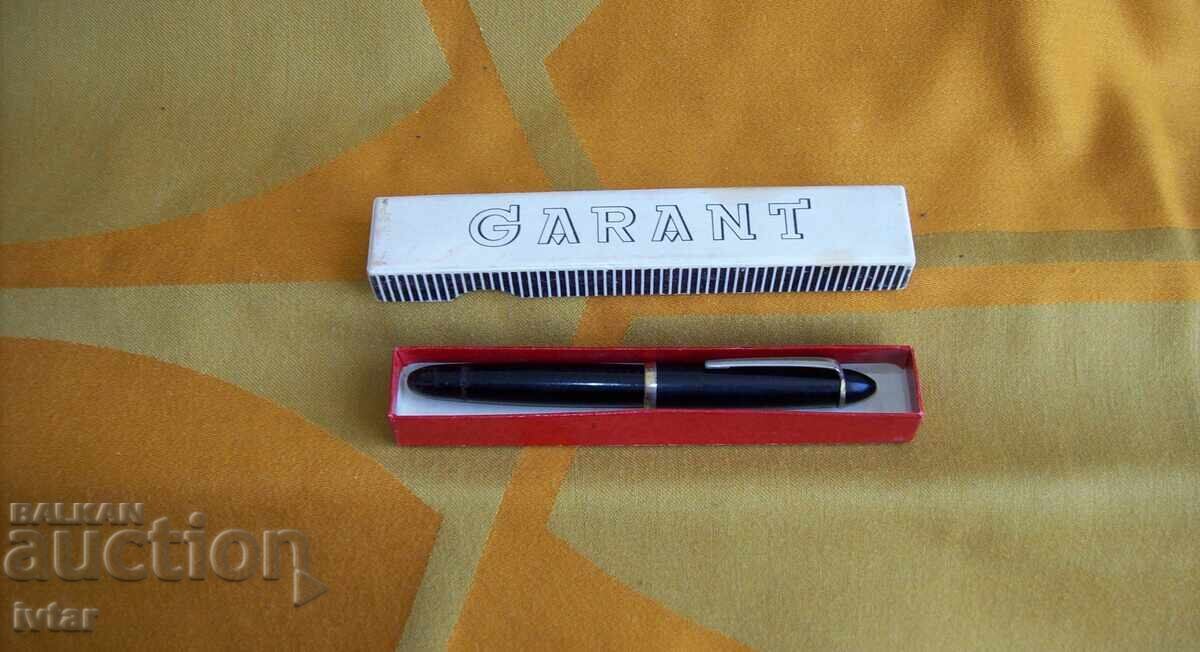 Stilou "GARANT" NILOR cu cutie originală Stilou "GARANT" NILOR cu cutie originală