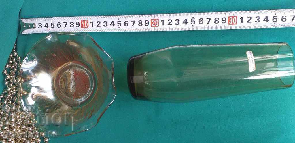 Цветен кристал бонбониера и ваза с цена 12.00 лв. | € 6.14 Цветен кристал бонбониера и ваза с цена 12.00 лв. | € 6.14