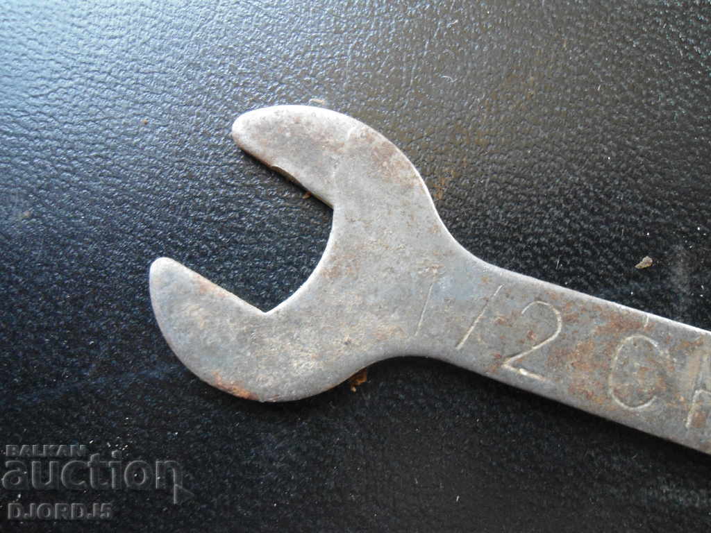 Auction An old switch Auction An old switch