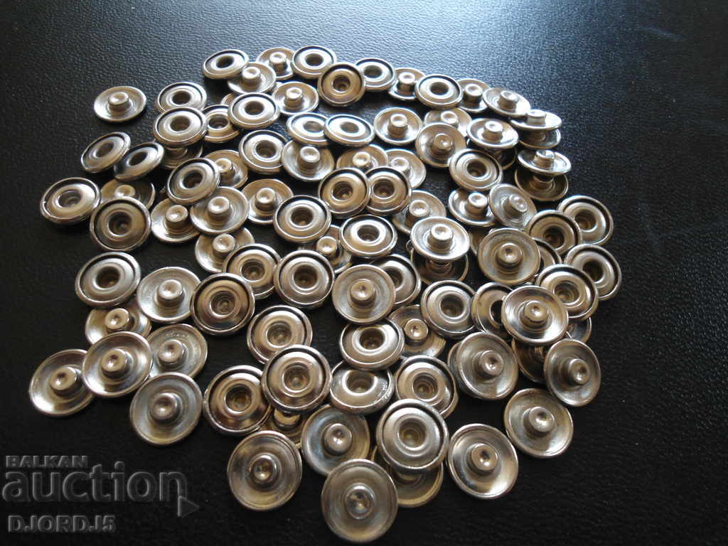 Auction Old metal eyelets, buttons, 97 pieces Auction Old metal eyelets, buttons, 97 pieces
