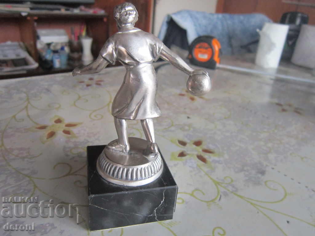 Great bronze plastic figurine with price 160.00 BGN | € 81.81