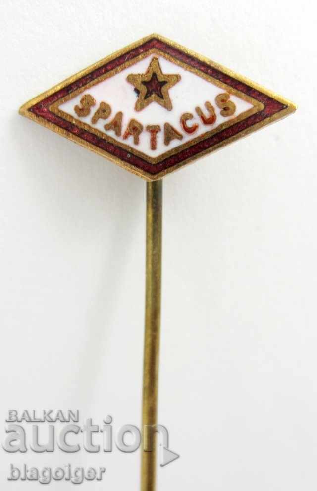 OLD FOOTBALL BADGE-FC SPARTACUS-SPARTACUS-HUNGARY-EMAIL with price 9.00 BGN | € 4.60 OLD FOOTBALL BADGE-FC SPARTACUS-SPARTACUS-HUNGARY-EMAIL with price 9.00 BGN | € 4.60