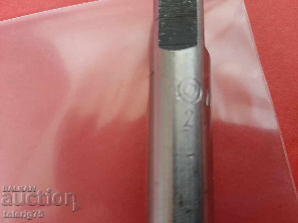 Auction Bulgarian Tap Standard Metric Thread M20 x 2.5mm-HSS Auction Bulgarian Tap Standard Metric Thread M20 x 2.5mm-HSS