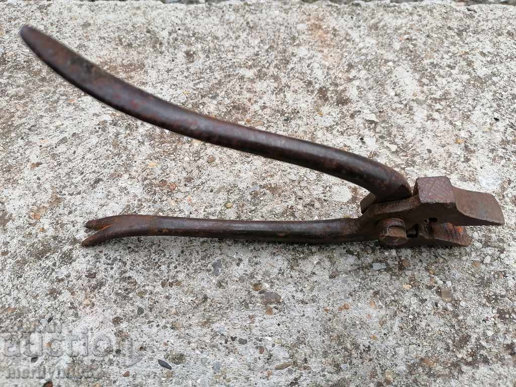 Army pliers for ammunition disposal - 6