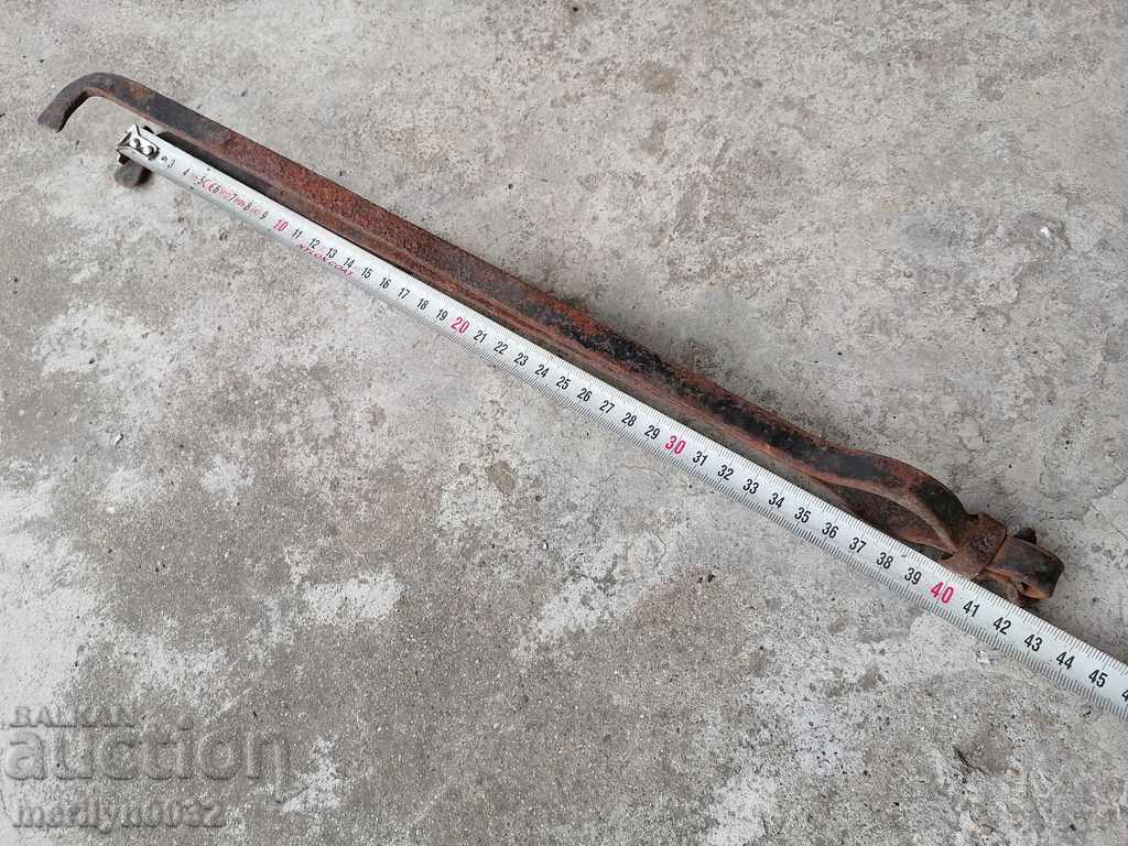 Auction Old dilaf, mash, wrought iron for a furnace Auction Old dilaf, mash, wrought iron for a furnace