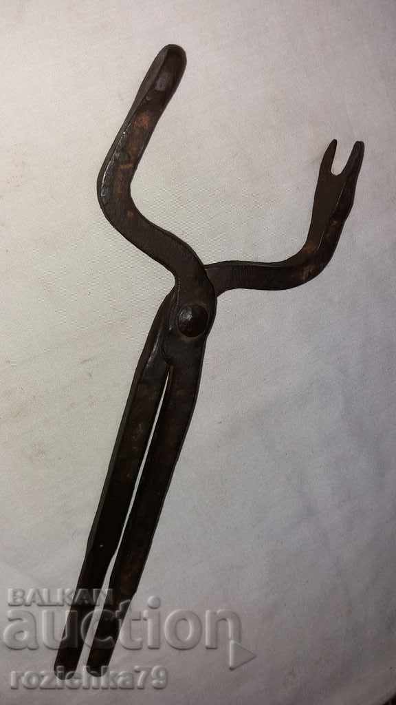 Old forging pliers tool
