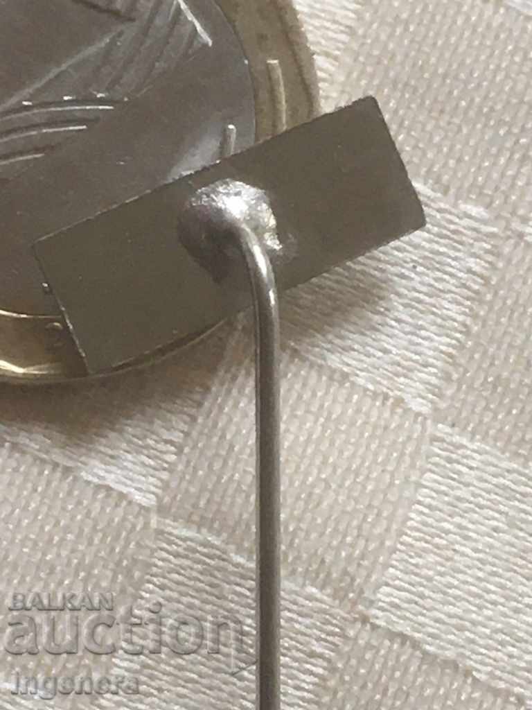 insignă cu preț 3.00 BGN | € 1.53