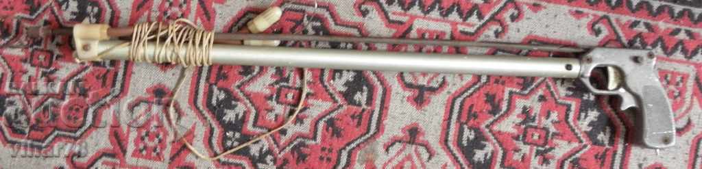 Auction Old Harpoon Auction Old Harpoon