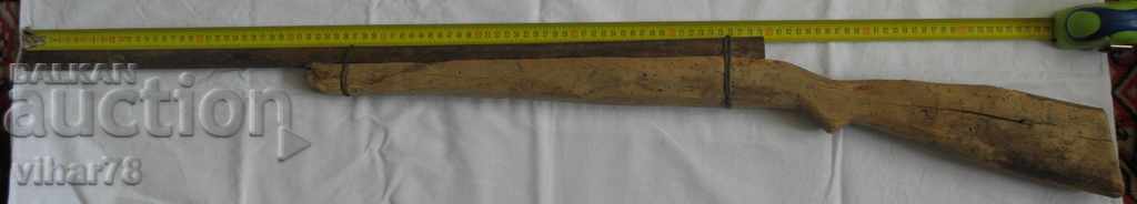 Delivery of Rifle barrel with butt-preload Delivery of Rifle barrel with butt-preload