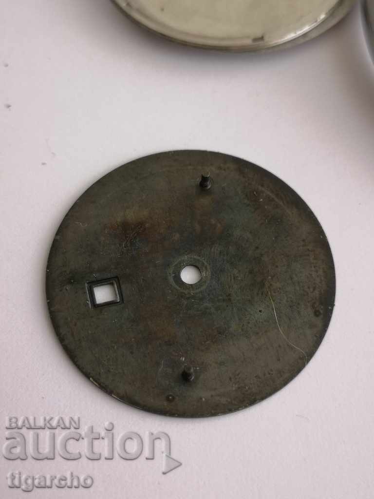 Glory watch dial with price 30.00 BGN | € 15.34 Glory watch dial with price 30.00 BGN | € 15.34