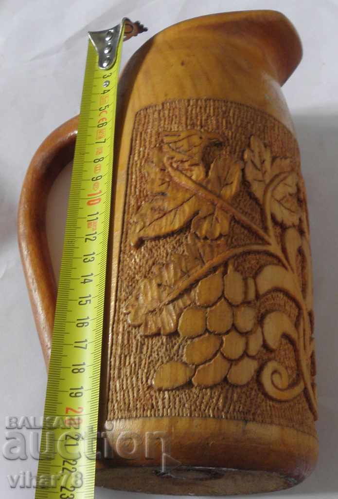 Auction WOODEN KETTLE Auction WOODEN KETTLE