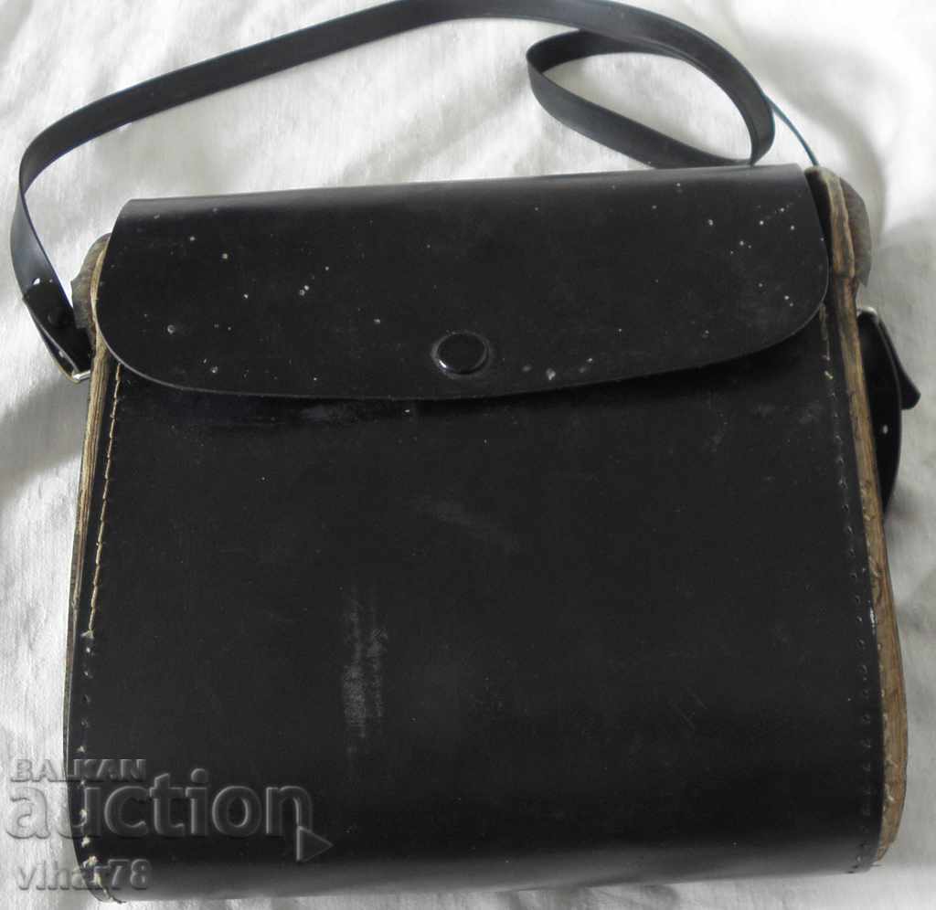 παλιά κιάλια με τιμή 219.99 BGN | € 112.48 παλιά κιάλια με τιμή 219.99 BGN | € 112.48