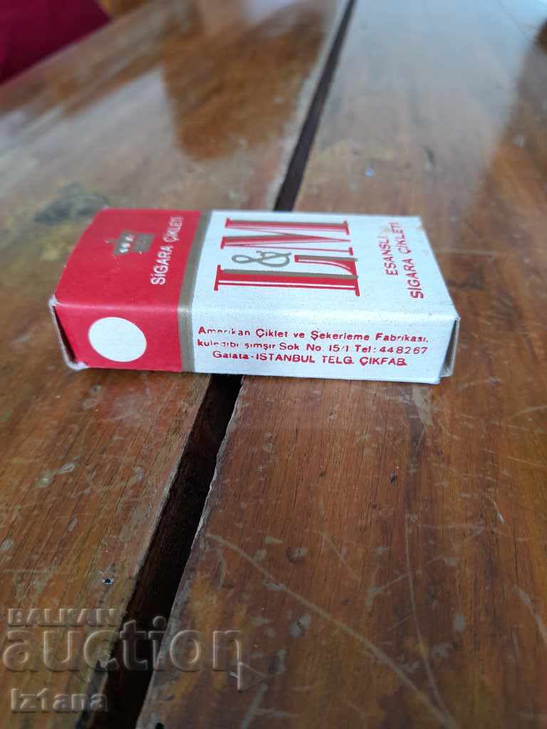 Licitație Gumă de țigară veche, gumă LM Licitație Gumă de țigară veche, gumă LM