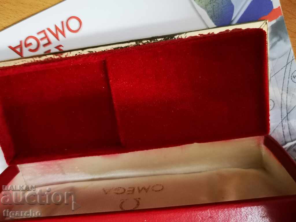 Delivery of OMEGA watch case