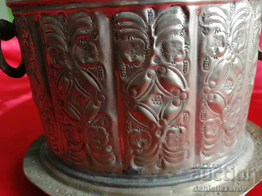 Old Forged Large OTTOMAN BOX, TUGRA with price 150.00 BGN | € 76.69 Old Forged Large OTTOMAN BOX, TUGRA with price 150.00 BGN | € 76.69