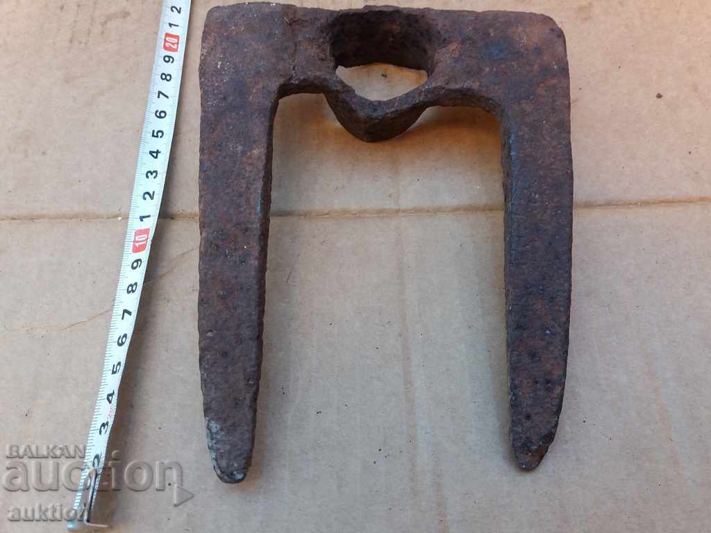 Auction REVIVAL FORGED BEET BLADE - EXCELLENT Auction REVIVAL FORGED BEET BLADE - EXCELLENT