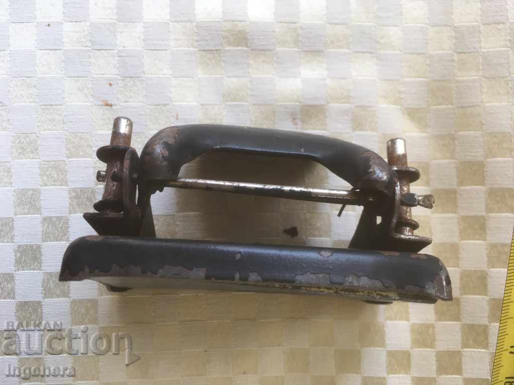 Auction PERFORATOR OFFICE STAR SOC PRODUCTION SMALL METAL Auction PERFORATOR OFFICE STAR SOC PRODUCTION SMALL METAL