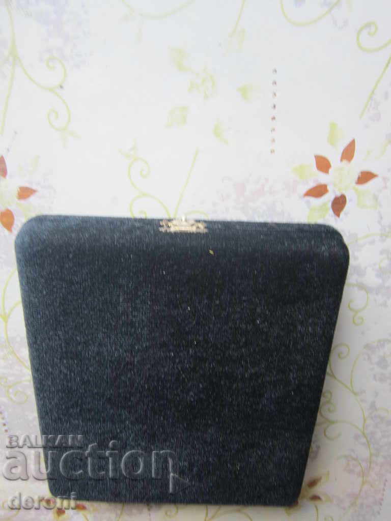 Παράδοση Μεγάλο βραχιόλι αλυσίδα κουτιού κοσμήματος Παράδοση Μεγάλο βραχιόλι αλυσίδα κουτιού κοσμήματος