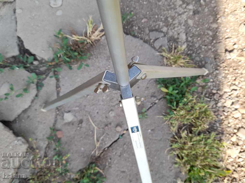 Статив за фотоапарат OFD - 6 Статив за фотоапарат OFD - 6