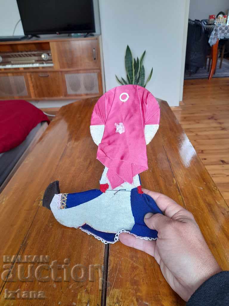 Auction Old wall doll Auction Old wall doll