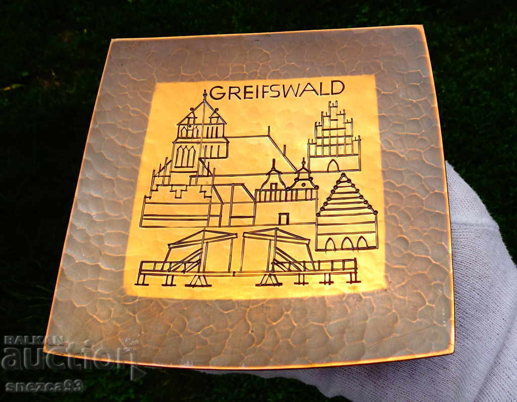 Auction Massive copper plate, platter, panel Greifswald Auction Massive copper plate, platter, panel Greifswald