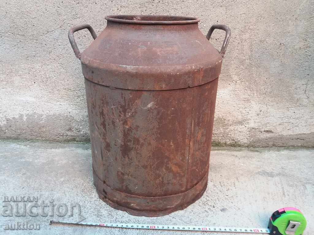 MASSIVE MILK BAR - 60 LITERS with price 16.99 BGN | € 8.69 MASSIVE MILK BAR - 60 LITERS with price 16.99 BGN | € 8.69