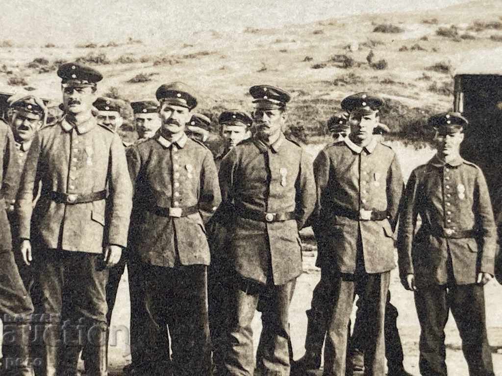 German soldiers awarded with Bulgarian honors PSV 1918 with price 30.00 BGN | € 15.34 German soldiers awarded with Bulgarian honors PSV 1918 with price 30.00 BGN | € 15.34