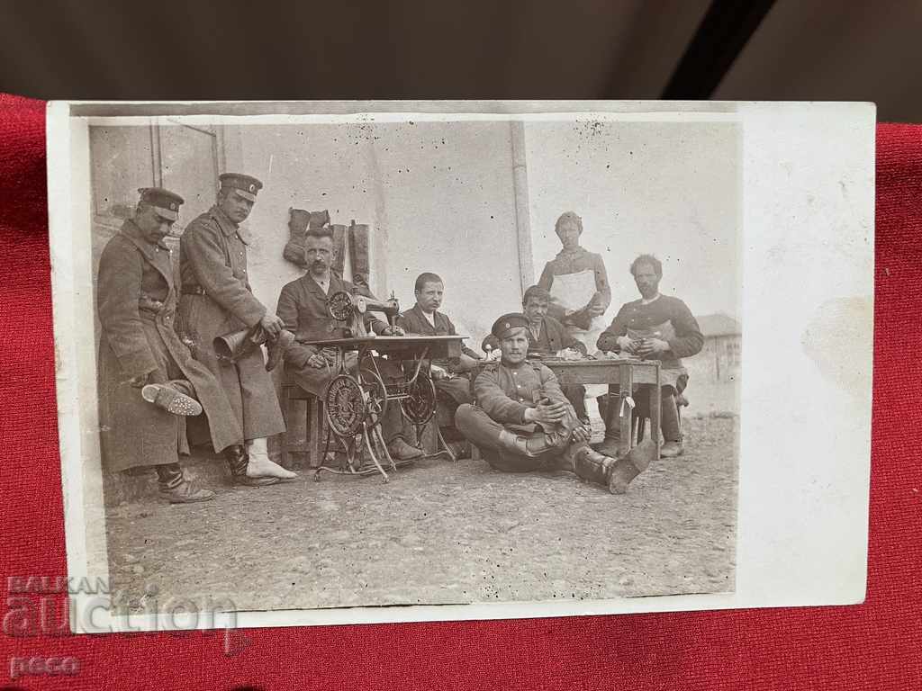 Giants at the front Regiment shoemakers First World War - 6 Giants at the front Regiment shoemakers First World War - 6