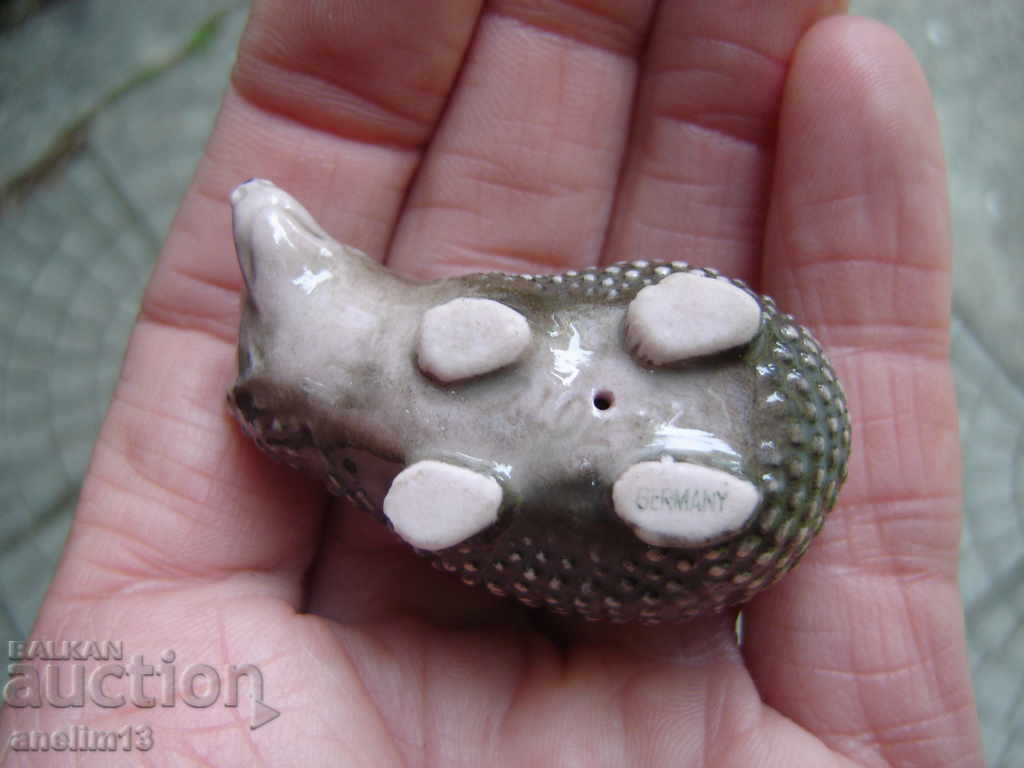 OLD PORCELAIN HEDGEHOG GERMANY - 5