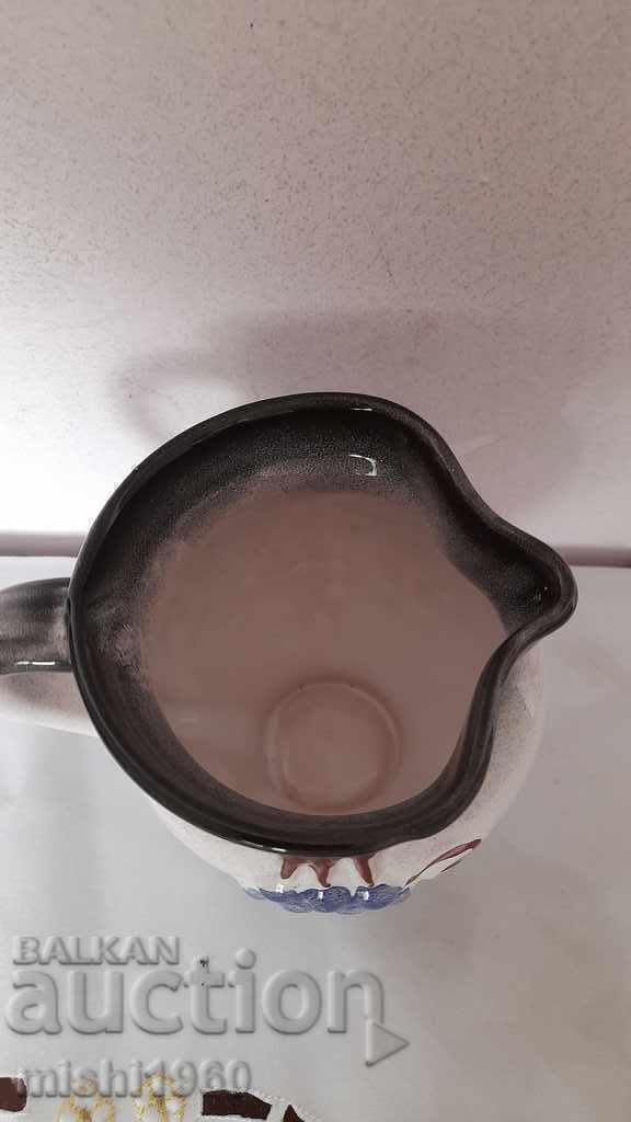 Auction  Porcelain latiera, jug