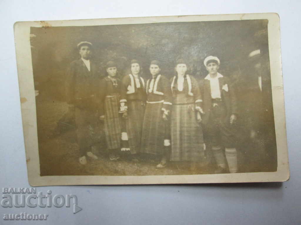 ROYAL PHOTO COSTUME, SARMA, BANDS. with price 10.00 BGN | € 5.11 ROYAL PHOTO COSTUME, SARMA, BANDS. with price 10.00 BGN | € 5.11