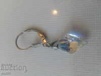 SINGLE OLD EARRING WITH STONES