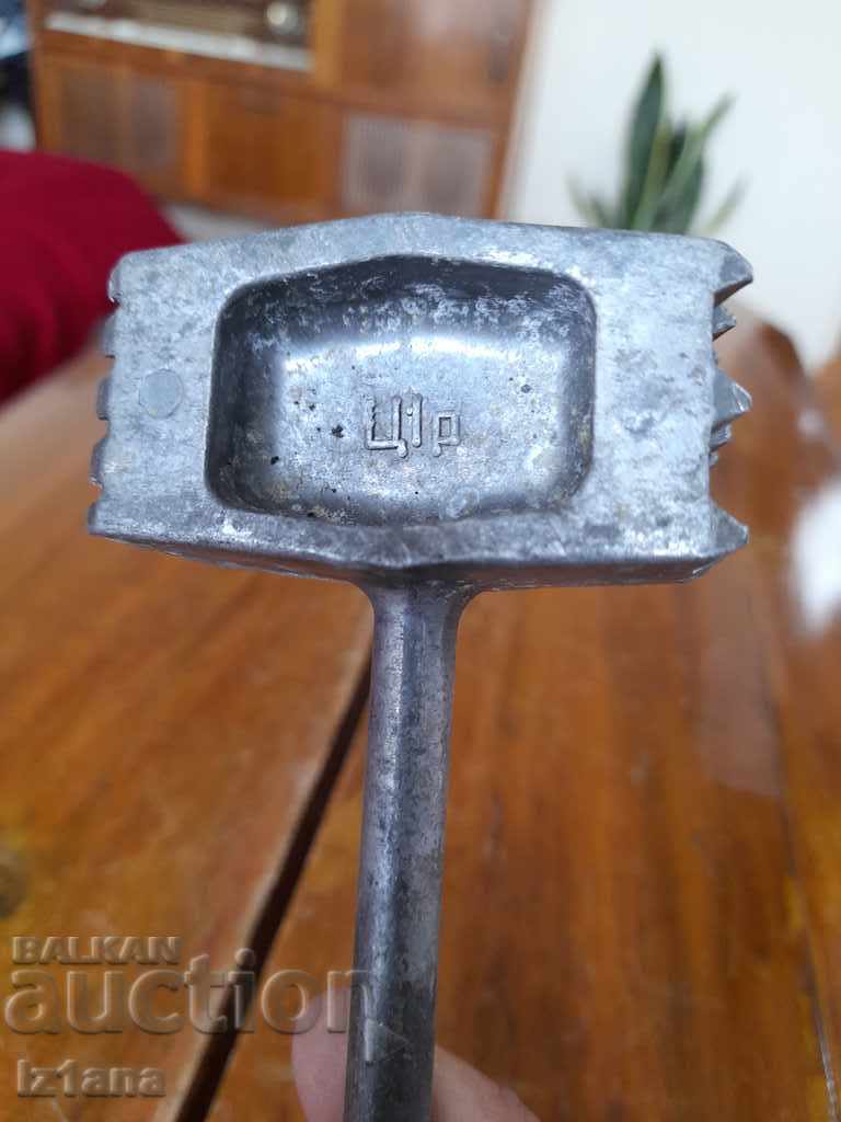 Auction Old meat hammer, hammer Auction Old meat hammer, hammer