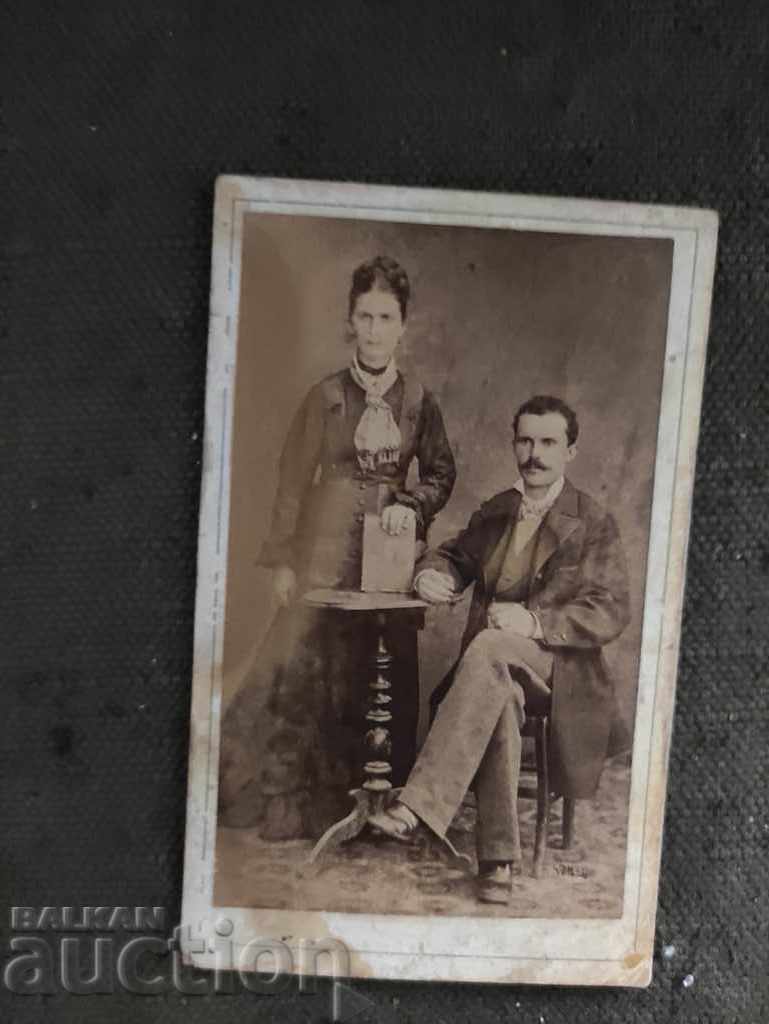 γυναίκα και άντρας φωτογραφία από χαρτόνι