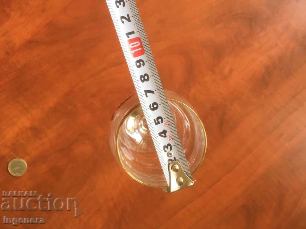 Delivery of GLASS GLASS ADVERTISING GLASS Delivery of GLASS GLASS ADVERTISING GLASS