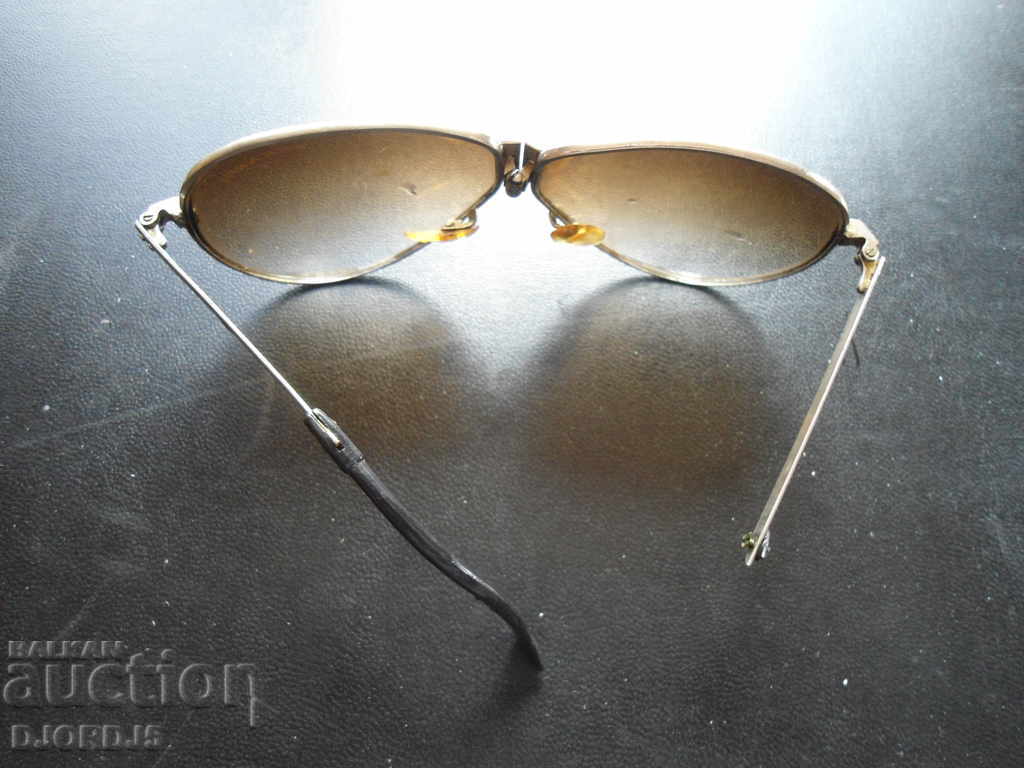 Auction Old FERARRI sunglasses Auction Old FERARRI sunglasses